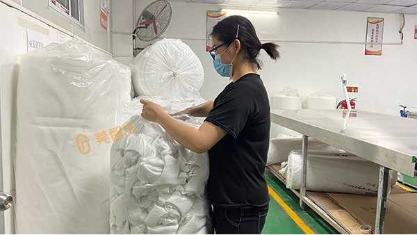 哪家生產N95口罩原材料廠家更專業