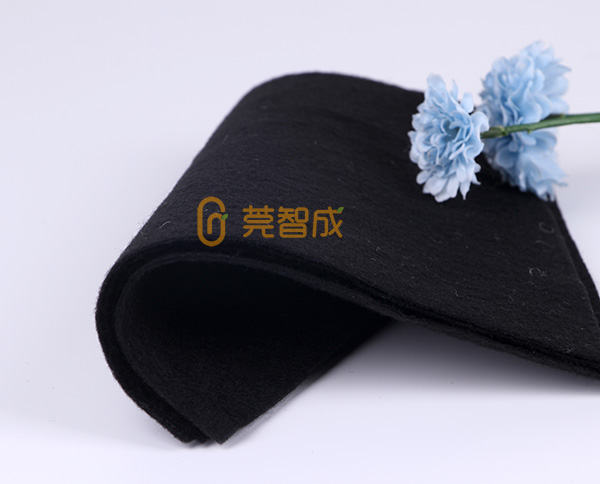 黑色針刺無(wú)紡布3