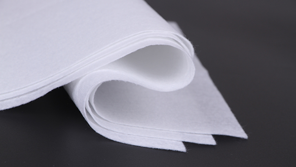 隔熱針刺無(wú)紡布-理想保溫隔熱材料