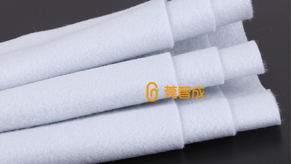 異地采購針刺棉，用視頻記錄現場操作