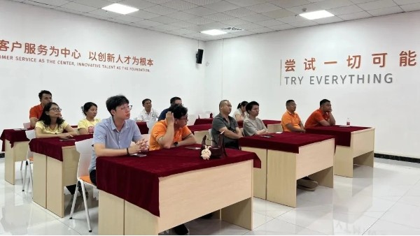 赤壁燃戰(zhàn)策  匠心照征程丨智成纖維第372期讀書會