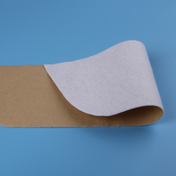 背膠針刺棉運用領(lǐng)域及選擇我們的優(yōu)勢