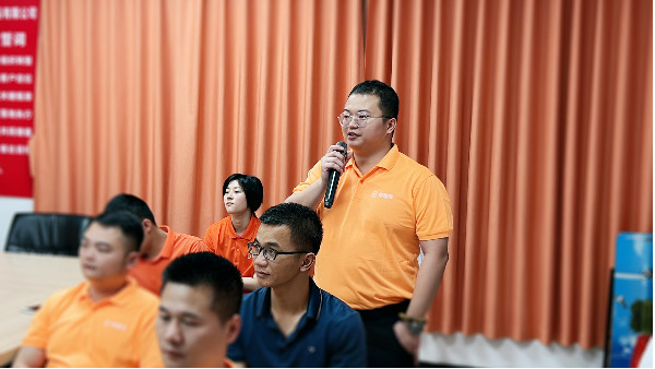 在書(shū)海的波濤中暢游———針刺棉廠家智成纖維第271期讀書(shū)會(huì)